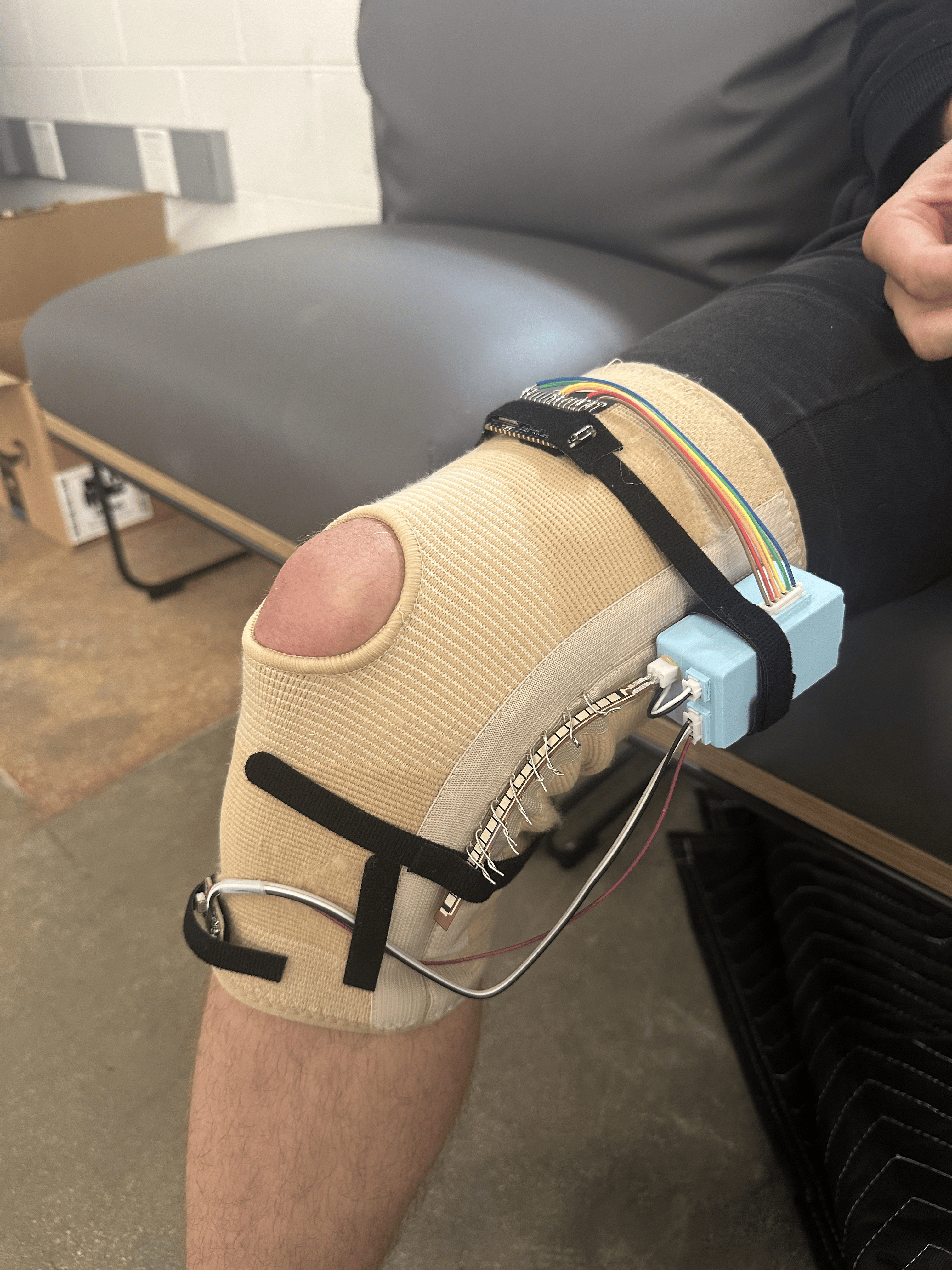 Knee brace front view
