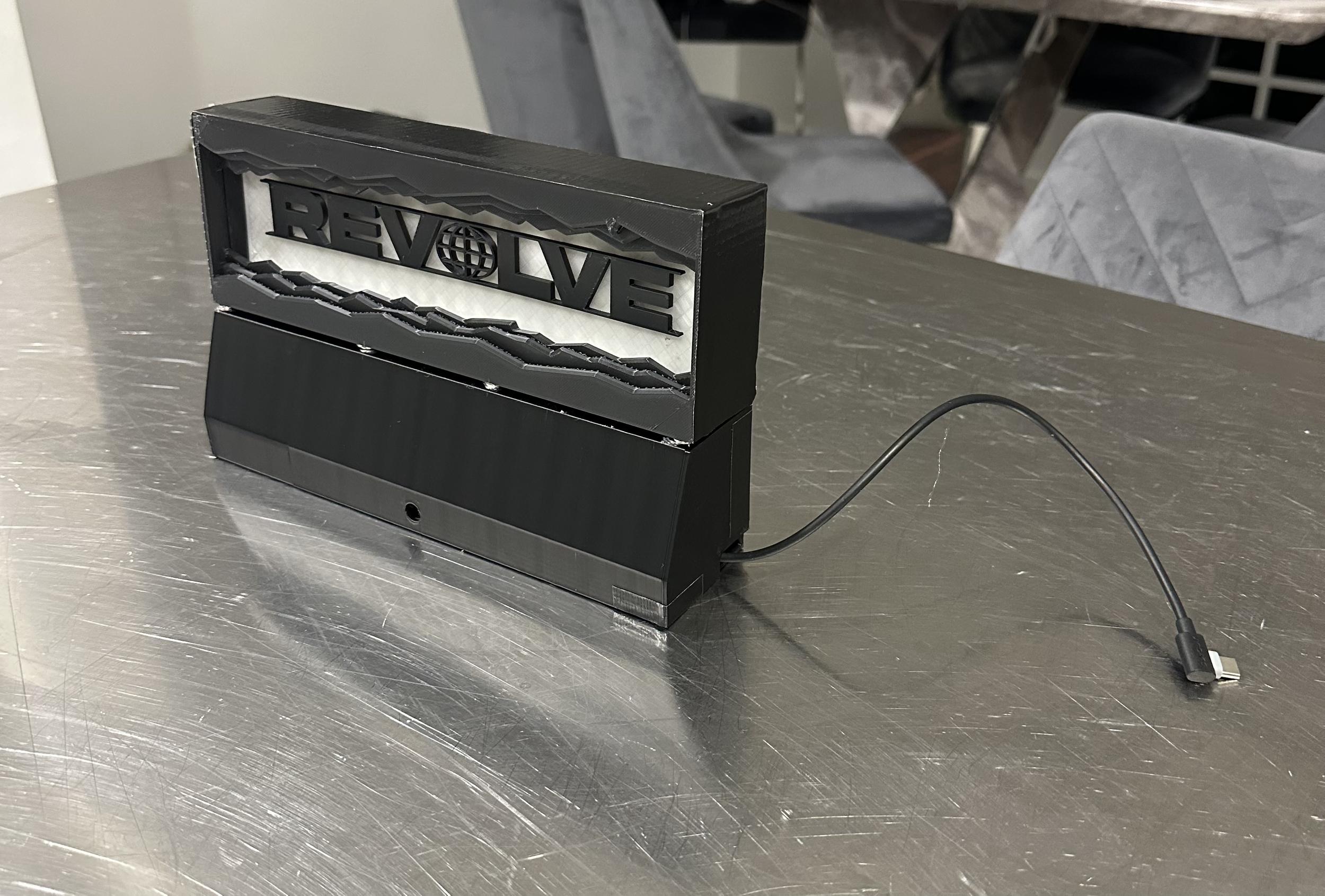 REVOLVE lightbox view 1